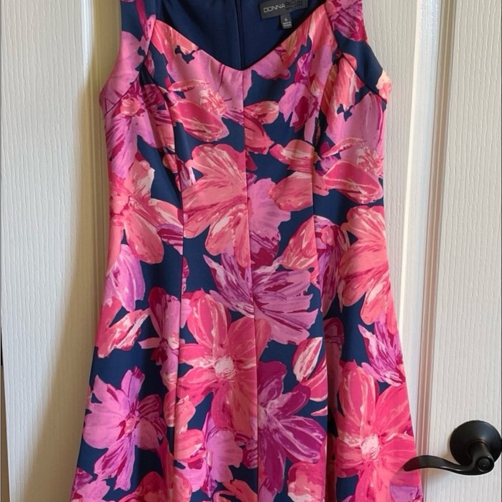Donna Ricco Multicolor Floral Dress